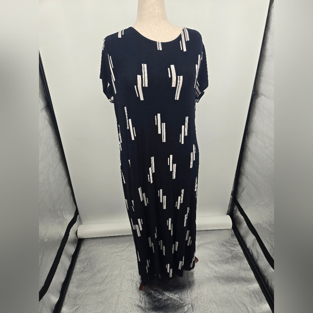 Travelers By Chicos Black Maxi Dress with White Geometric Stripe Print XL